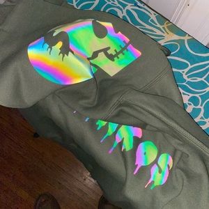 SWANKOS INC TEEZ & HOODIEZ 

The brand 🤘🏽📦☮️☯️